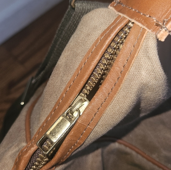 Vintage L.L. Bean XLarge Canvas & Leather Duffle Bag – Green Army - Picture 7 of 10